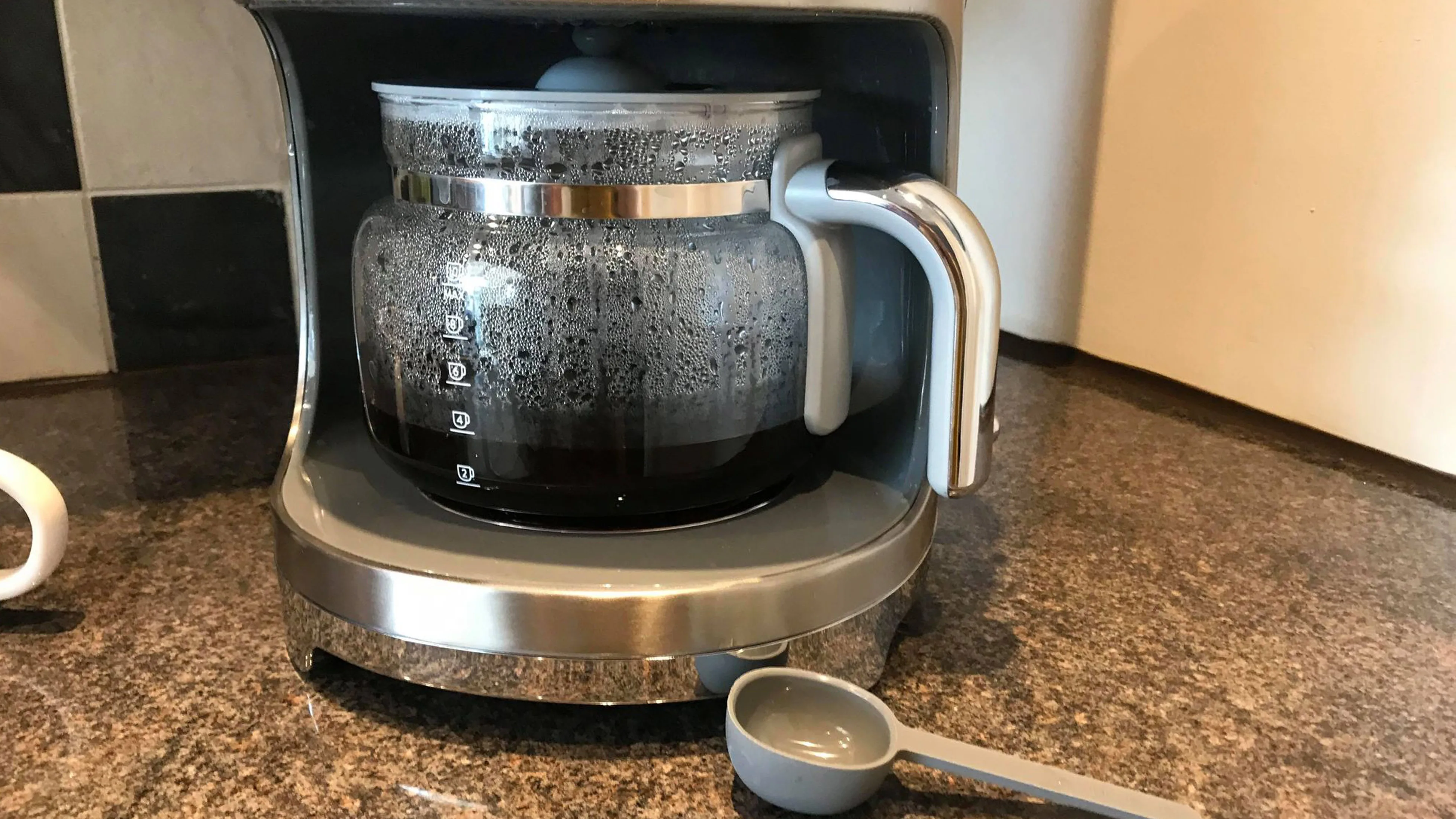 Smeg Drip Filter Coffee Machine image 2